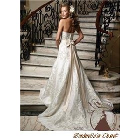 wedding dresses with trains